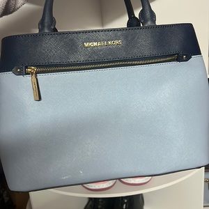 Michael kors shoulder bag